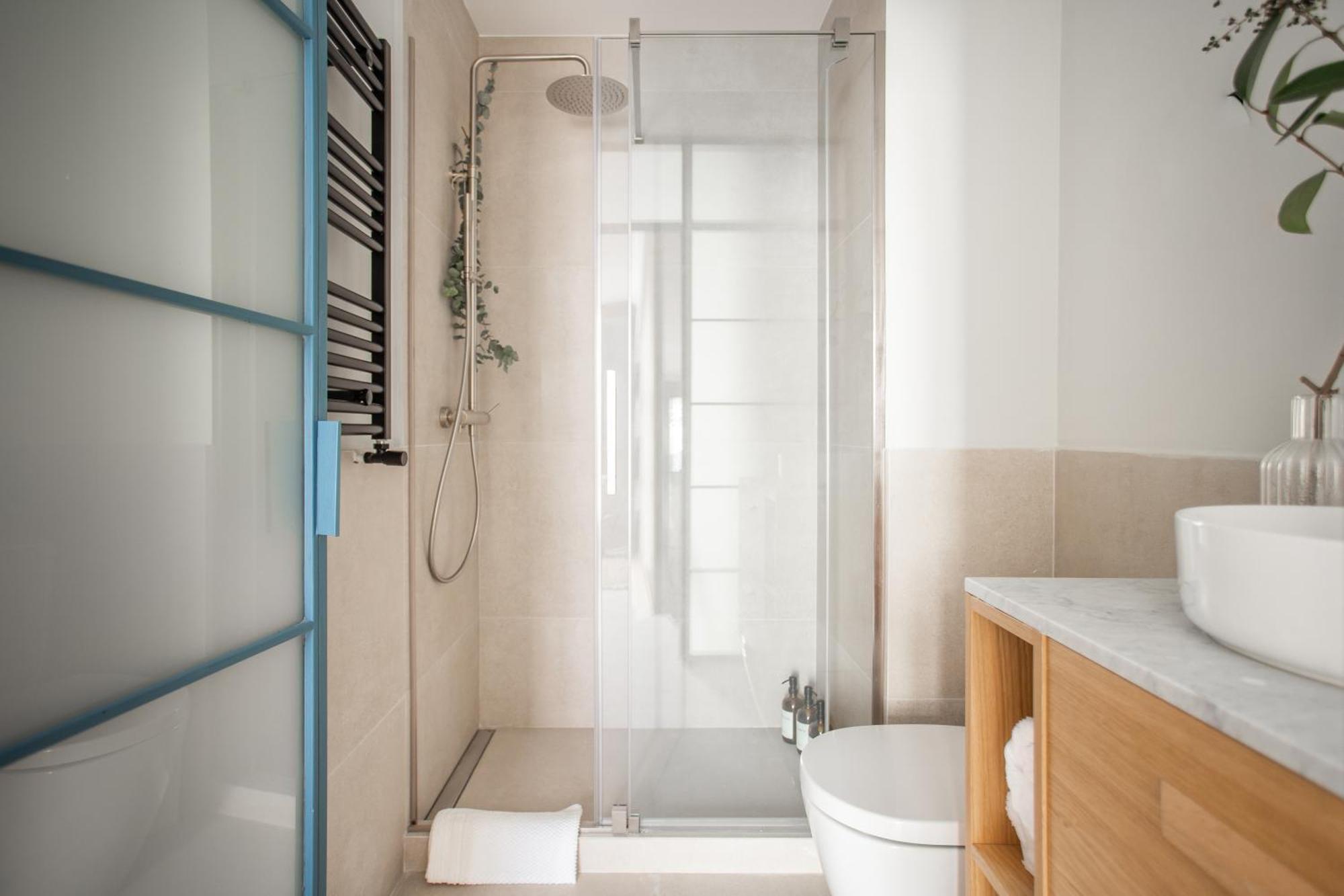 Seissta Madrid Centro "Remodelado" Aparthotel Εξωτερικό φωτογραφία
